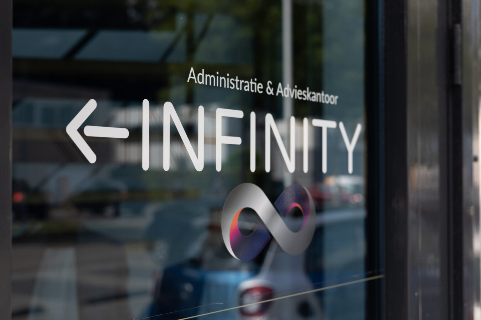 Administratie & Advieskantoor Infinity — kantoor Almere